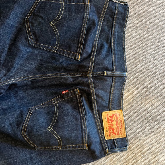 Dark wash men’s Levi jeans. Great condition. Style 541. - Picture 2 of 2